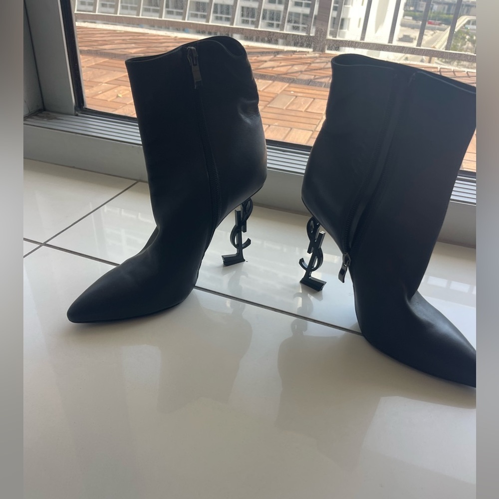 YSL Opyum Monogram Bootie - SEXY 🖤